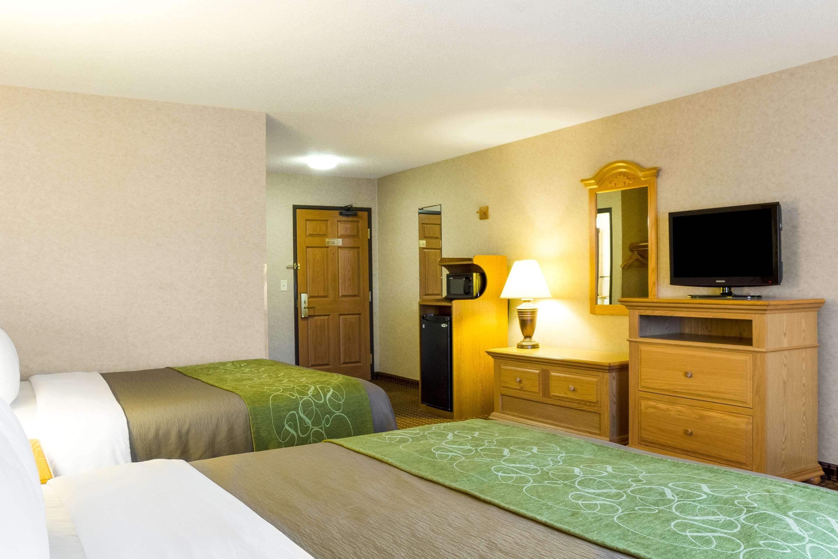 קאסטר Comfort Inn & Suites מראה חיצוני תמונה