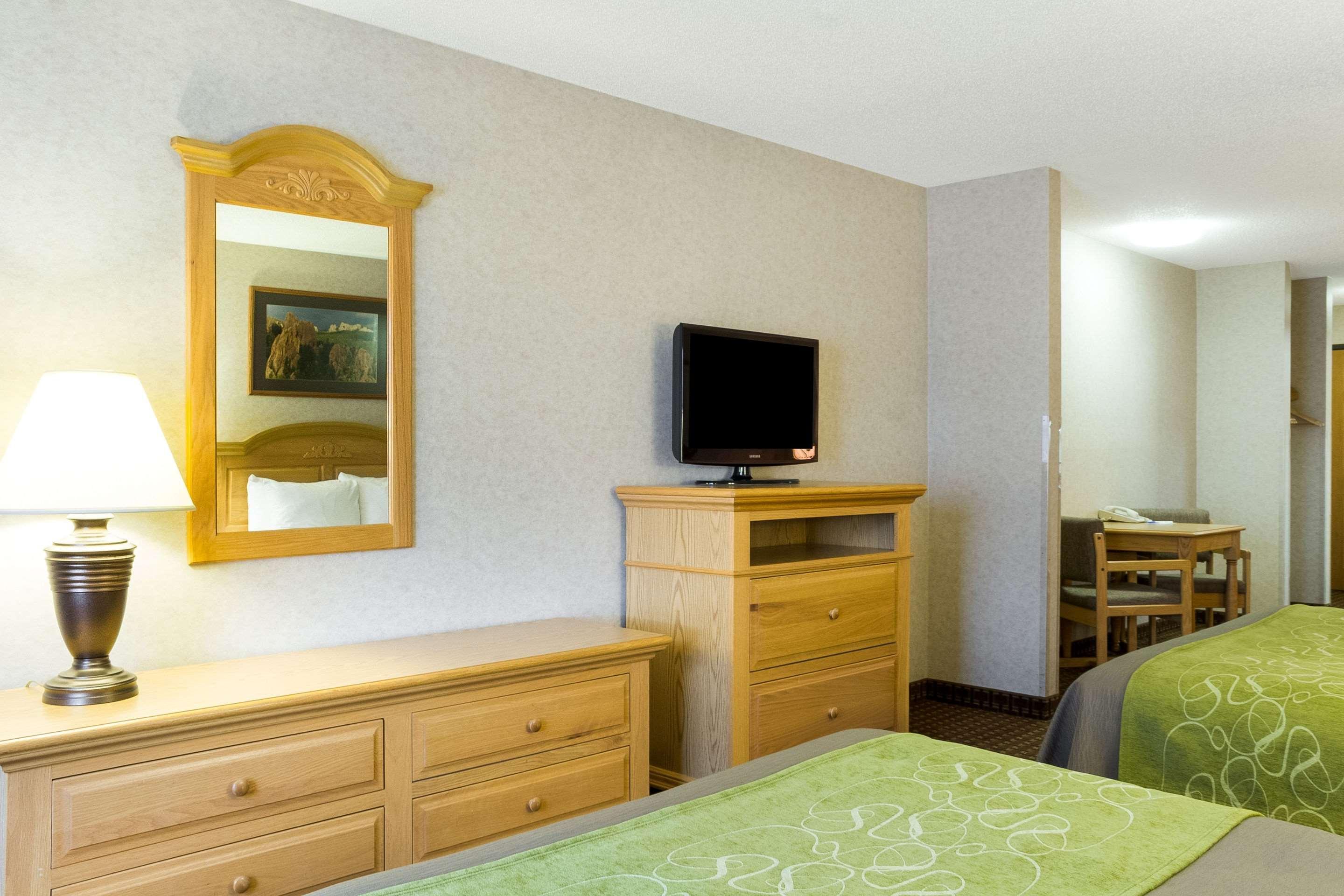 קאסטר Comfort Inn & Suites מראה חיצוני תמונה